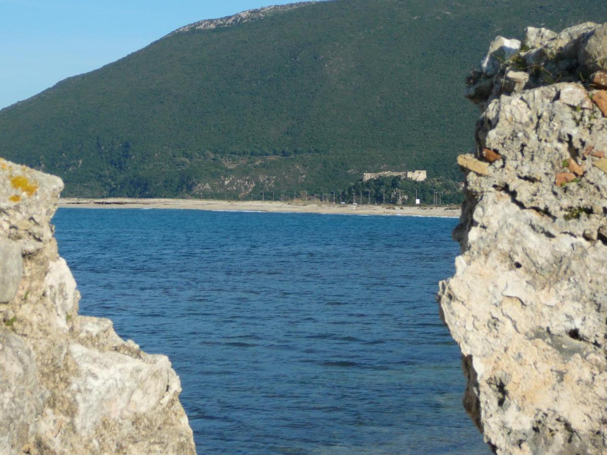 Kite Beach House Lefkada ภายนอก รูปภาพ