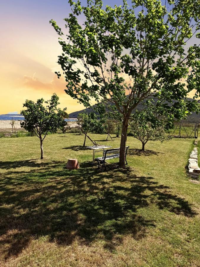 Kite Beach House Lefkada ภายนอก รูปภาพ